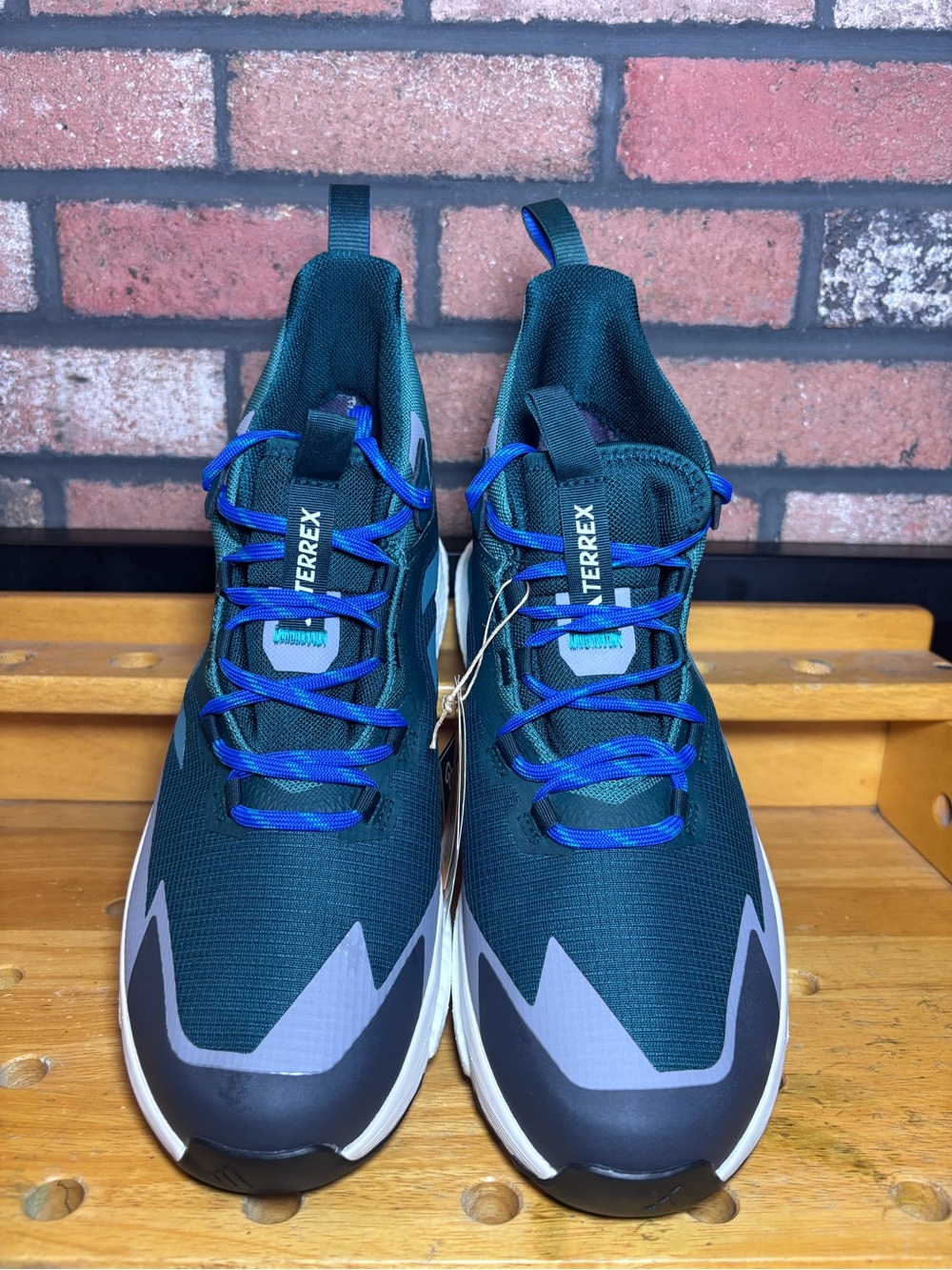 Adidas Terrex x Free Hiker 2.0 Gore-Tex Aurora Teal Shoes JQ9900 Men's Sz 11 - Picture 5 of 8